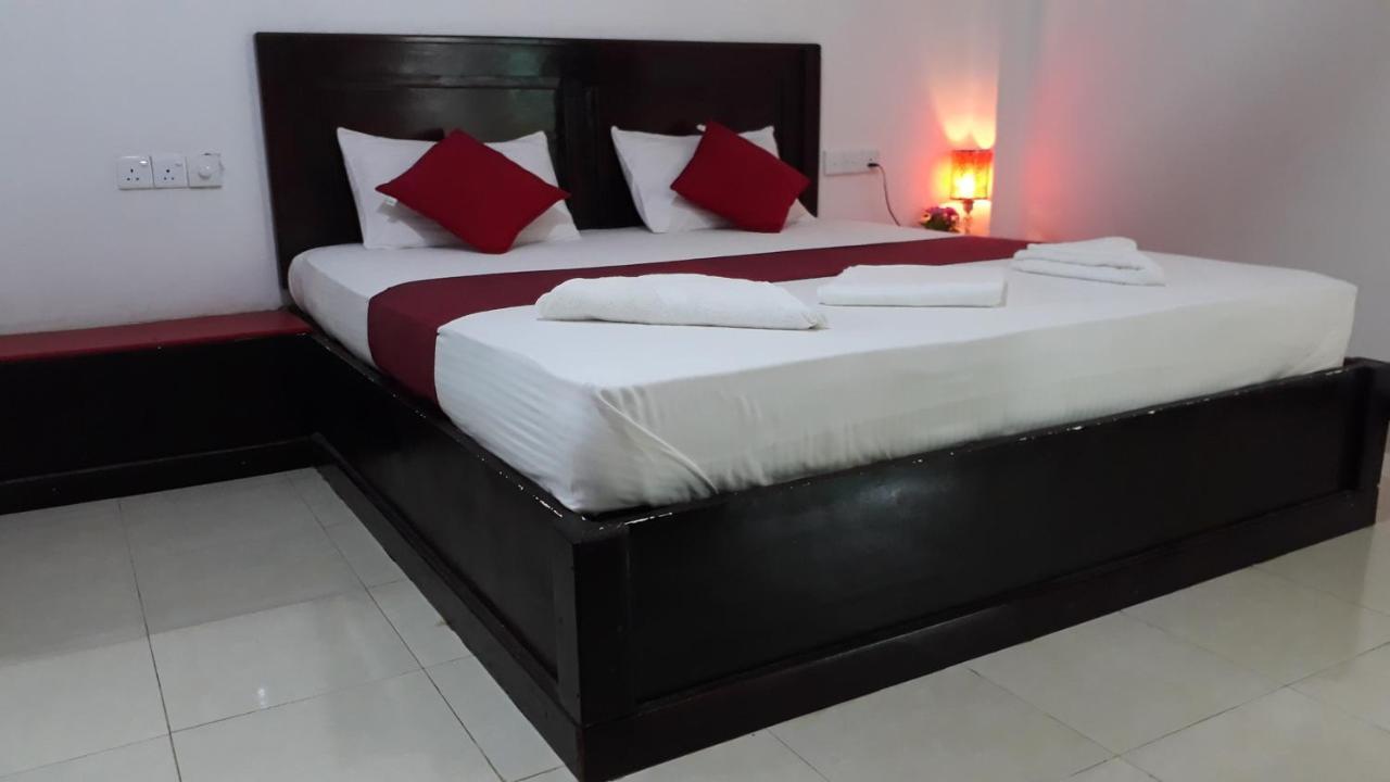 Granwin Hotel & Restaurant Dambulla Luaran gambar