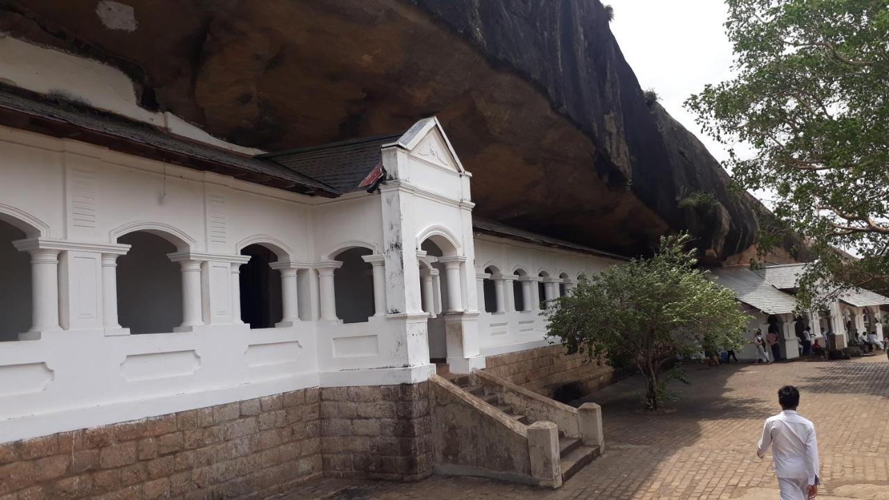 Granwin Hotel & Restaurant Dambulla Luaran gambar